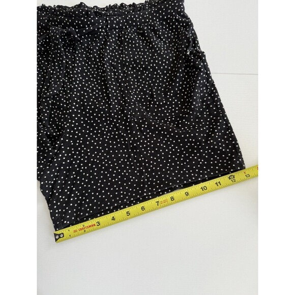 Torrid 5 Inch Pull-On Studio Luxe Mid-Rise Paperbag Waist Short Size 1 XL Black - Picture 7 of 11